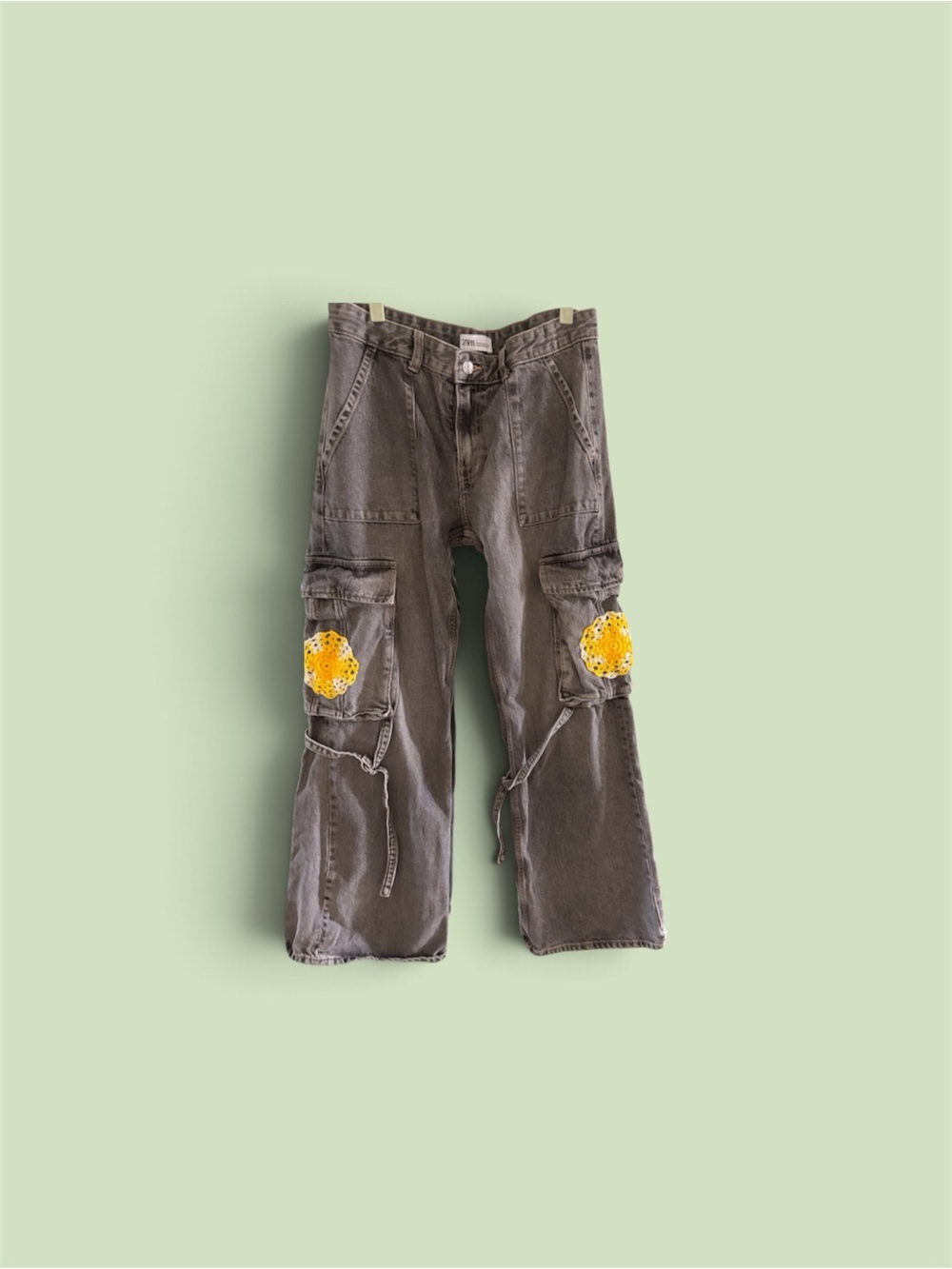 Women’s Gray Cargo Jeans with hand madw crochet Yellow Patch Detail